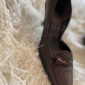 Anne Klein Brown Pointed Heel - PERFECT CONDITION